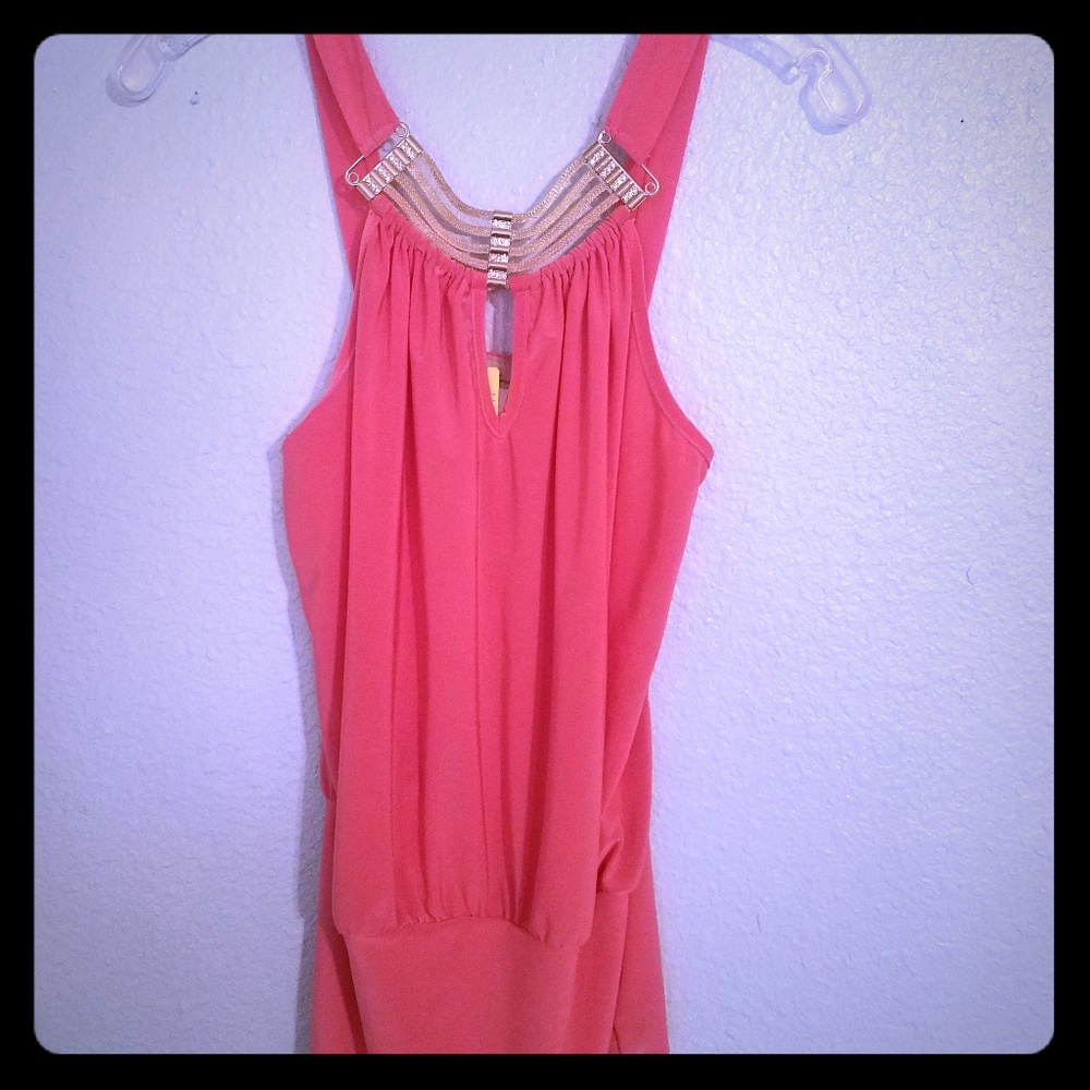 Pink tank top